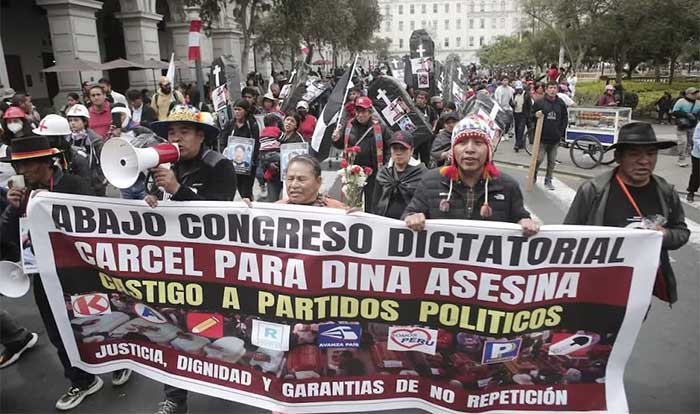Discurso de Boluarte en medio de protestas y represión